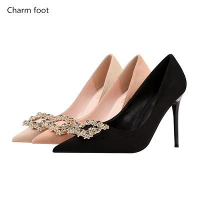 China Fashion Breathable Soft Thin High Heel Shallow Mouth Pointed Rhinestone Bow Ladies Shoes for sale