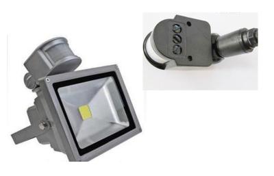 China La luz de inundación exterior del poder más elevado PIR LED de la CA 120V con las luces del sensor 120°Motion resuelve el CE/ROHS en venta