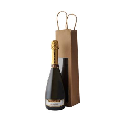 China Recyclable Eco Friendly Cmyk /Pantone Color Printing Wine Bottle Gift Carrying Kraft Paper Bags With Window Handle for sale