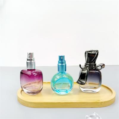 China Cosmetic Luxury Glass Bottle For Perfume 15ml Empty Round Square Square Perfume Sprayer Bottle for sale