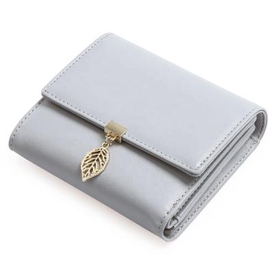 China Factory Direct RFID Small Wallets For Women PU Leaf Leather Card Holder Coins Zipper Pocket With ID Window for sale