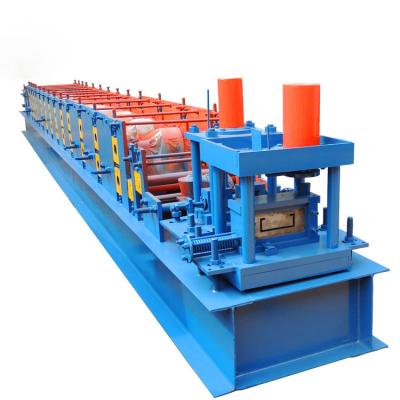 China Punching function C shape steel metal purlin roll forming machine for lip channel en venta