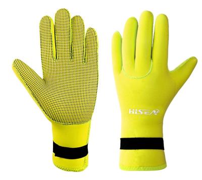 China Keep Warm Wholesale Thin Waterproof Swimming Diving For Cold Water 3MM Gloves for sale