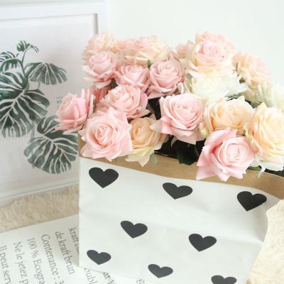 China Party Wedding Decoration Home Grain Moisturizing Artificial Single Rose Flowers Real Touch Silk Wedding Decorations For Home Decoration for sale