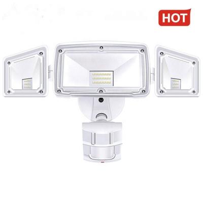 China LANDSCAPE High Quality Energy Savings Up to 90% Convenience Led Security Light For Entry Ways Garages for sale