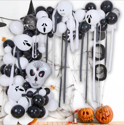 China Wholesale 116pcs Gift Toy Skull Latex Balloon Arch Kit Black White Balloon Garland for Halloween Party Decoration Balloons Supplier for sale