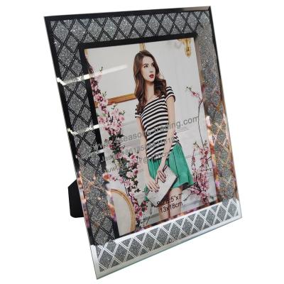 China Home Decoration Items Customized Simple Fashionable Nice Sparkle Glitter Photo Frame Glass Picture Frame 6*8