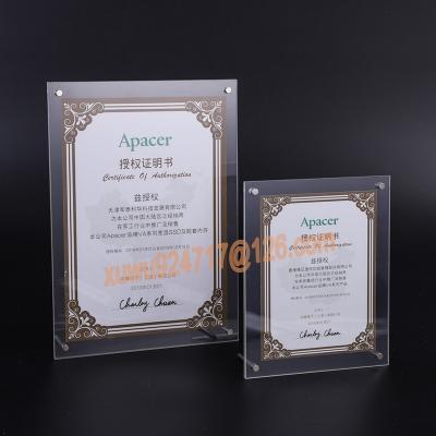 China Fashionable Acrylic Picture Frame Wholesaler Transparent Acrylic Picture Photo Frames for sale