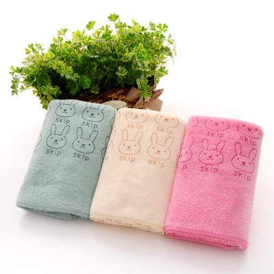 China Manufacturers Child Safe Fine Absorbent Barber Towel Fiber Towel Gifts Wash Station Printing Dry Towels for sale