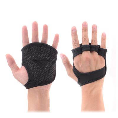 China 2020 Hot Selling Unisex Indoor Non-slip Bicycle Sports Amazon Gloves Weightlifting Gym Retraining Gloves for sale