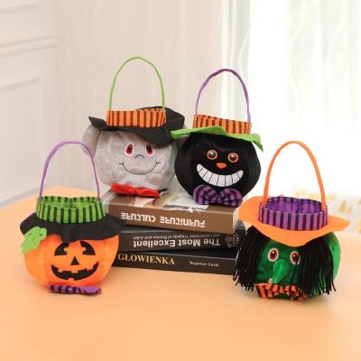 China Tote Bag Ghost Festival Children Round Hooded Velvet Cloth Non-Woven Fabric Candy Gift Bag New Halloween Gold Party Decorations Hot for sale