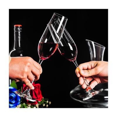 China New Modern Chinese Portable Glass Luxury Wine Glass Wine Glass Storage for sale