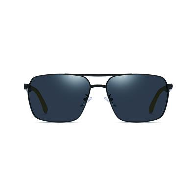 China 2022 Summer Designer Polarized Sunglasses Fashion Sunglasses Black Square Polarized Sunglass For Man for sale