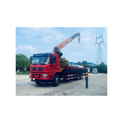 China TRUCK CRANE SHACMAN XUANDE X6 6X4 CHANGWEI 14T truck with crane with 5 sections for sale