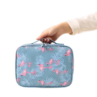 China Travel Sustainable Hot Selling Cosmetic Multifunctional Toiletry Bag Waterproof Bag for sale