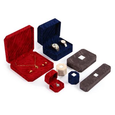 China Practical High Quality Exquisite Necklaces Jewelry Packaging Box With Logo for sale