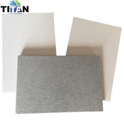 China TITAN Modern Light Weight Fireproof Wood Grain Siding Panel for sale