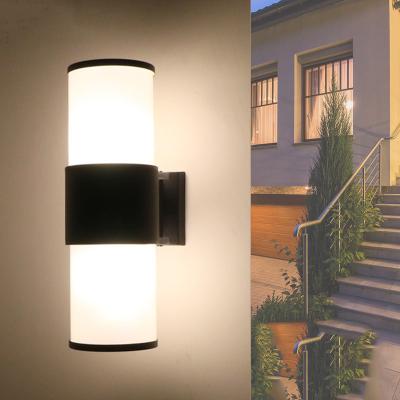 China Aluminum Landscape outdoor porch wall light with single 12w double 24w glass cover wall sconce wall lamp with AC110V AC240V for sale