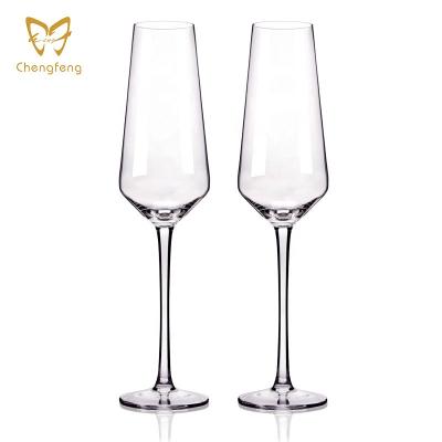 China Restaurants Appliances 19oz Wine Crystal Glasses /Fancy Wine Glass / Home Glassware for sale