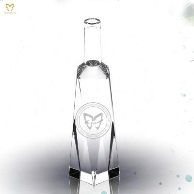 China Restaurants Appliances 750ml Custom Glass Vodka Bottle With Frosted Effect for sale