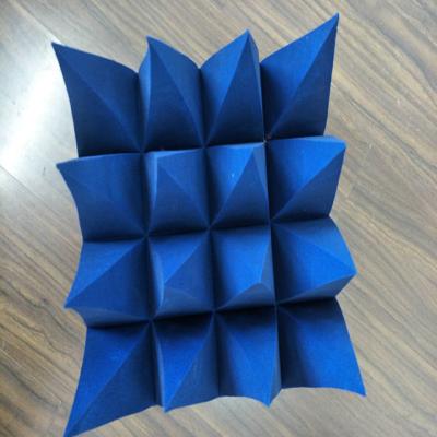 中国 Open Cell Structure Pyramid Absorber Die Cut 70db Radar Absorbent Material 販売のため