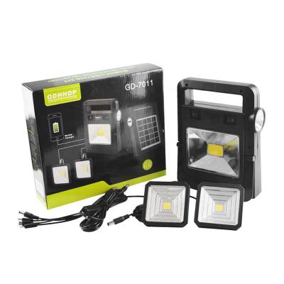 China Type C Solar Panel Lighting Kit With USB Mobile Phone Charger LED Bulb Emergency Radio System Waterproof Emergency LED Light for sale