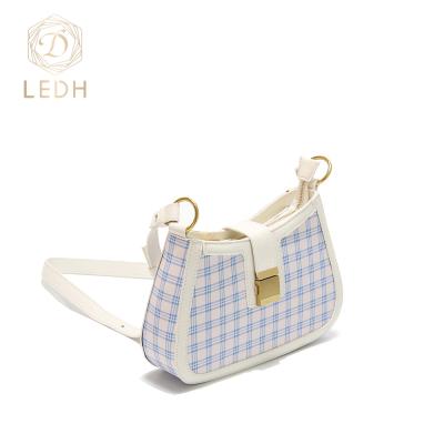 China Fashion Guangzhou factory ladies handbags 2021 famous brands women handbags designer bags summer handbags for sale