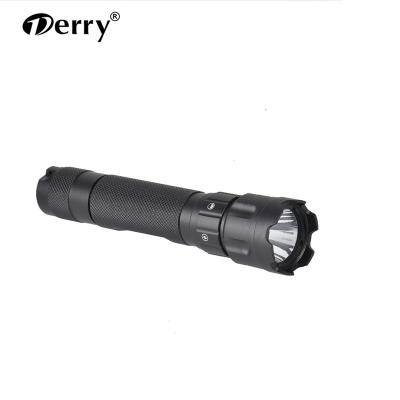 China Derry Optics Aluminum 750 Lumen Handheld Tactical Flashlight Waterproof Camping Adjustable Flashlight for sale