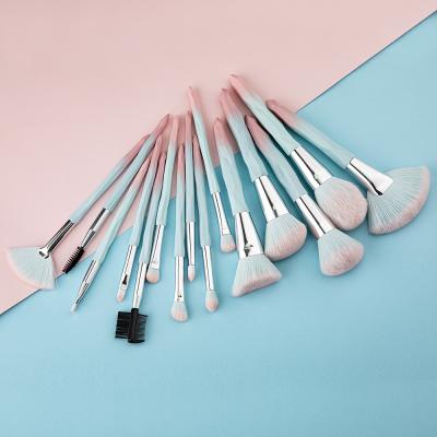 China Angular Blush Kit Wholesale Crystal Professional Makeup Brush Set 15Pcs Diamond Makeup Brushes Powder Foundation Eyeshadow Eyebrow for sale