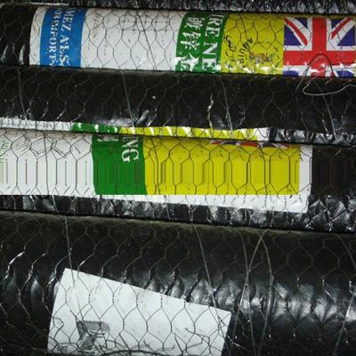 China 3mm Hexagonal Livestock Wire Netting With Hexagon Holes For Chicken Duck Goose for sale