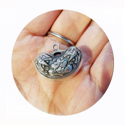 China Vintage 999 Sterling Silver Lotus Longevity Antique Lock Pendant Solid 999 Sterling Silver Jewelry Accessories 100% Solid for sale