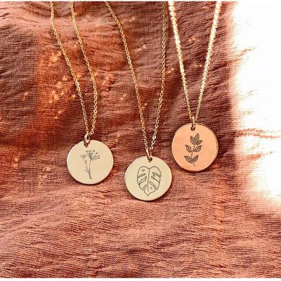 China Classic 14K Gold Plated 15mm Disc Engraved Stainless Steel Pendant Necklace Customized Plant Grass Cactus Leaf Necklace Gold Plated for sale