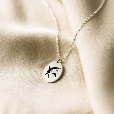 China Gold Oval Pendant Engraved Necklace 316L Stainless Steel Lead Free Chain Cute Necklace Panda Dog Dolphin Shark Pattern For Gift for sale