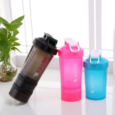 China Viable Plastic Drinking Bottle PP+PE Water Bottle Protein Shaker Drinkware for sale