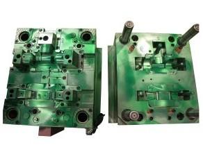 China Single Cavity , Multi Cavity Custom Injection Mold Polish , Grain Surface for sale