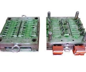 China HASCO Mold Base Cold Runner Mould , ABS PVC Plastic Molding Tube for sale