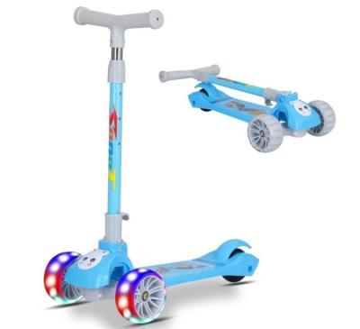 China Ride On Toy Customized Folding Baby Scooter Widen Wheel Kids Flashing Cheap Scooter Made In China for sale