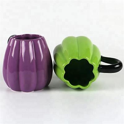 China 3d Pumpkin Shape Sustainable Ceramic Coffee Mug With Lid for sale