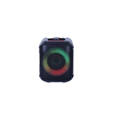 China LED Flashing light New Arrival Small Stereo Portable Powerful Bass Party box Speaker Wireless Smart Outdoor Bt Speakers With Rgb Lights for sale