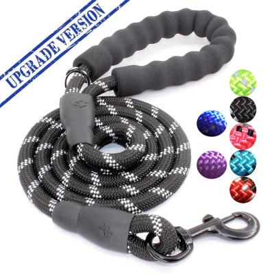 China Reflective Upgraded Version Round Rope Handle Outdoor Sports Dog Pet Dog Strong Nylon Soft Leash for sale