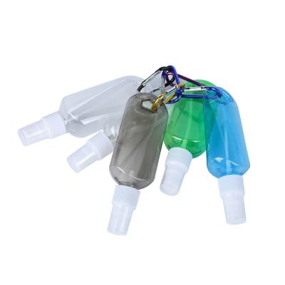 China Wholesale 50ml Love Hook Bottle Hand Sanitizer Alcohol Gel Carabiner Hook Bottle From China Cosmetic Factory 14*4.5*3.5cm for sale