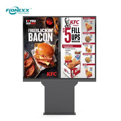 China 3000nits Drive Through Digital Menu Board 55inch IP66 Outdoor Digital Signage Kiosk en venta