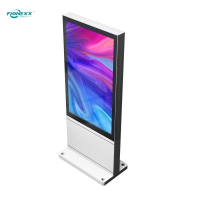 China Smart City Bus Station Advertising Display Screen With Fan Cooling System Black Color for sale