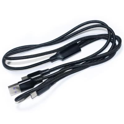 China Cable de carga tipo C para Android, PVC negro 2-1, interfaz dual, 1,22 M, cable de alimentación para teléfono móvil, línea de transmisión de datos en venta