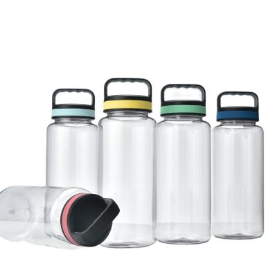 China Viable Translucent Portable Lid Tritan Acrylic Plastic Bottles For Hot Water 1000Ml for sale