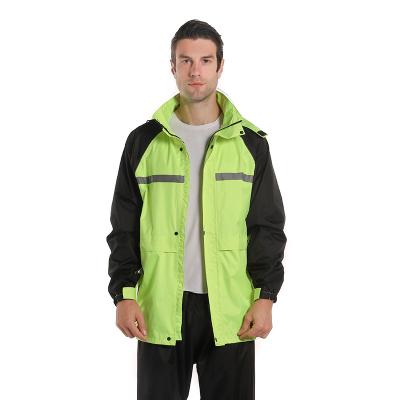 China Wholesale Hot Sale Rainproof Rain Coat Motorcycle Split Unisex Raincoat With Hood for sale