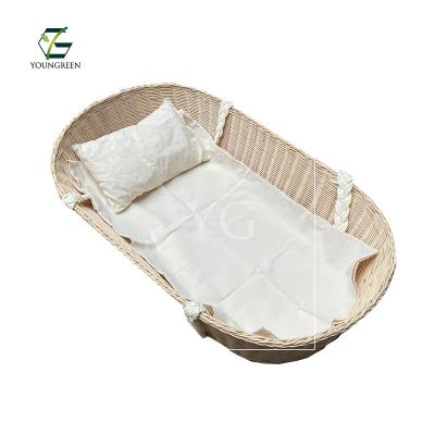 China Sustainable Cane Wicker Pet Casket And Rattan Animal Cremation Caskets Eco - Friendly for sale