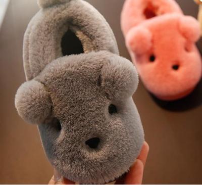 China Anti-Smell Children Unisex Girls Cute Animal Fluffy Soft Winter Plus Weight Thick Extra Warm Lit Loafers for sale