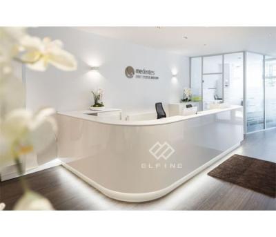 China Simple design seamless common high gloss white corian beauty salon reception desks for sale