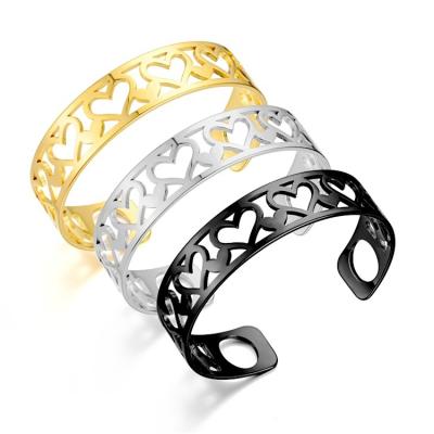 China Wholesale Casual/Sporty Titanium Steel Heart Jewelry 18K Gold Silver Opening Bracelets Bangles For Women for sale